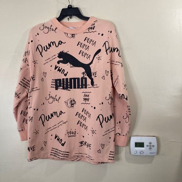 Puma Other - Puma Letter Graphic Men Sweatshirt Size- Medium